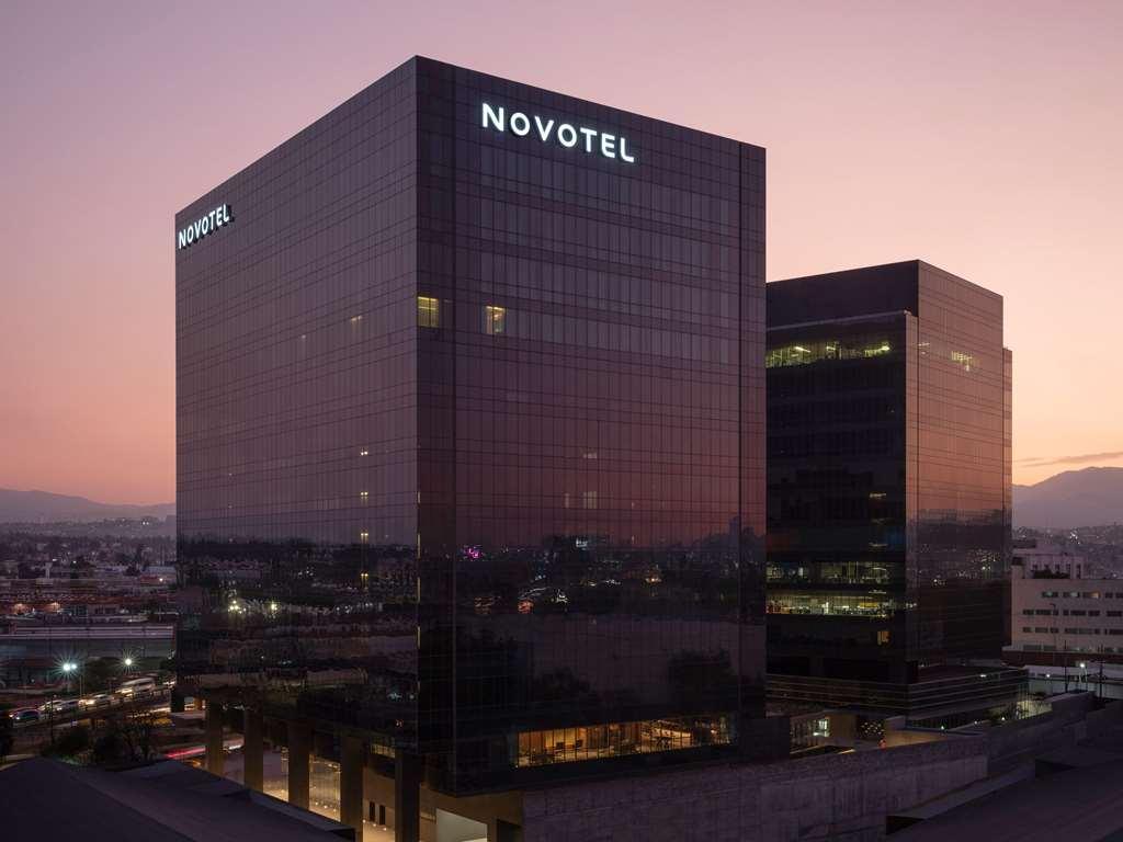 Novotel Mexico City Toreo Екстериор снимка