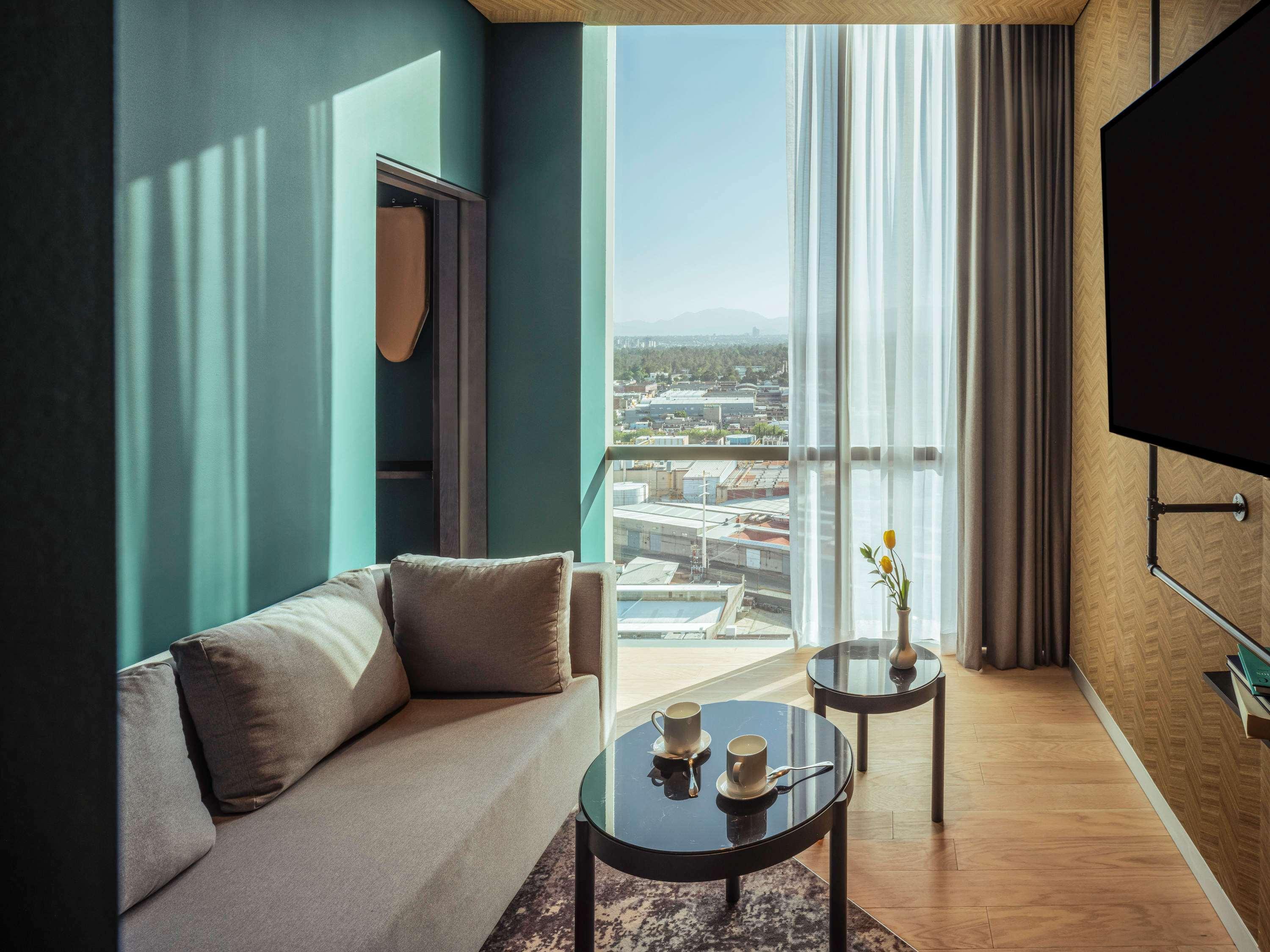 Novotel Mexico City Toreo Екстериор снимка